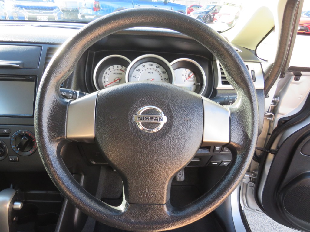 S1858614.jpg