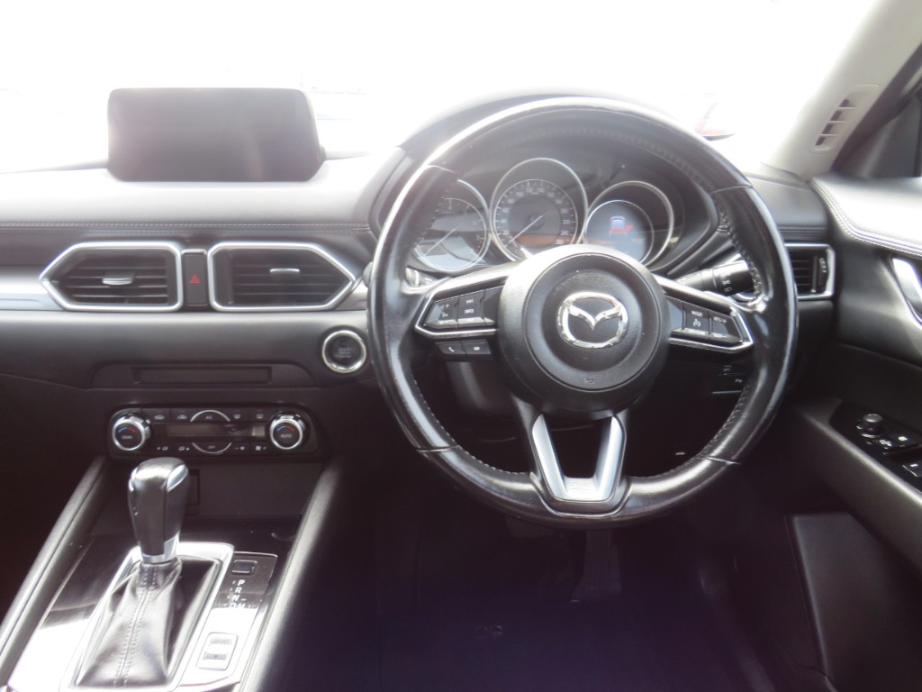 S1858813.jpg