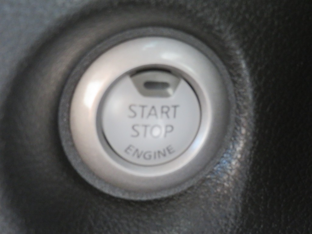 S1866918.jpg