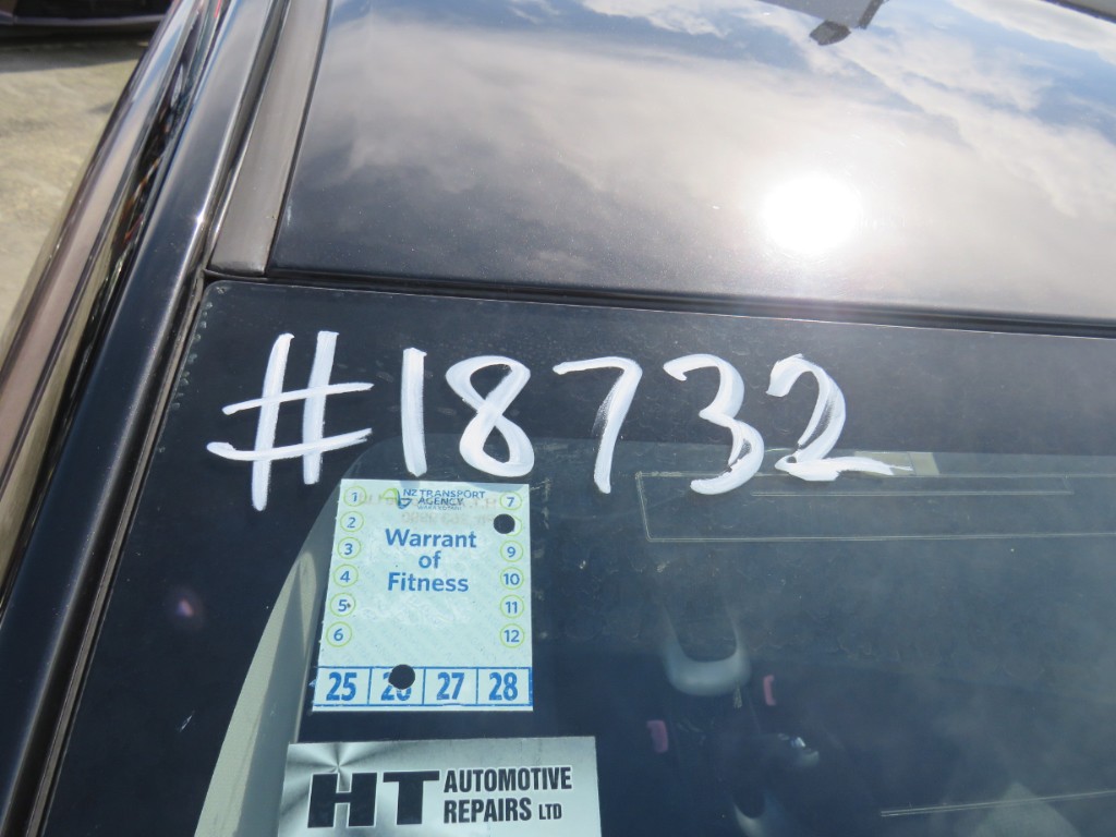 S1873218.jpg
