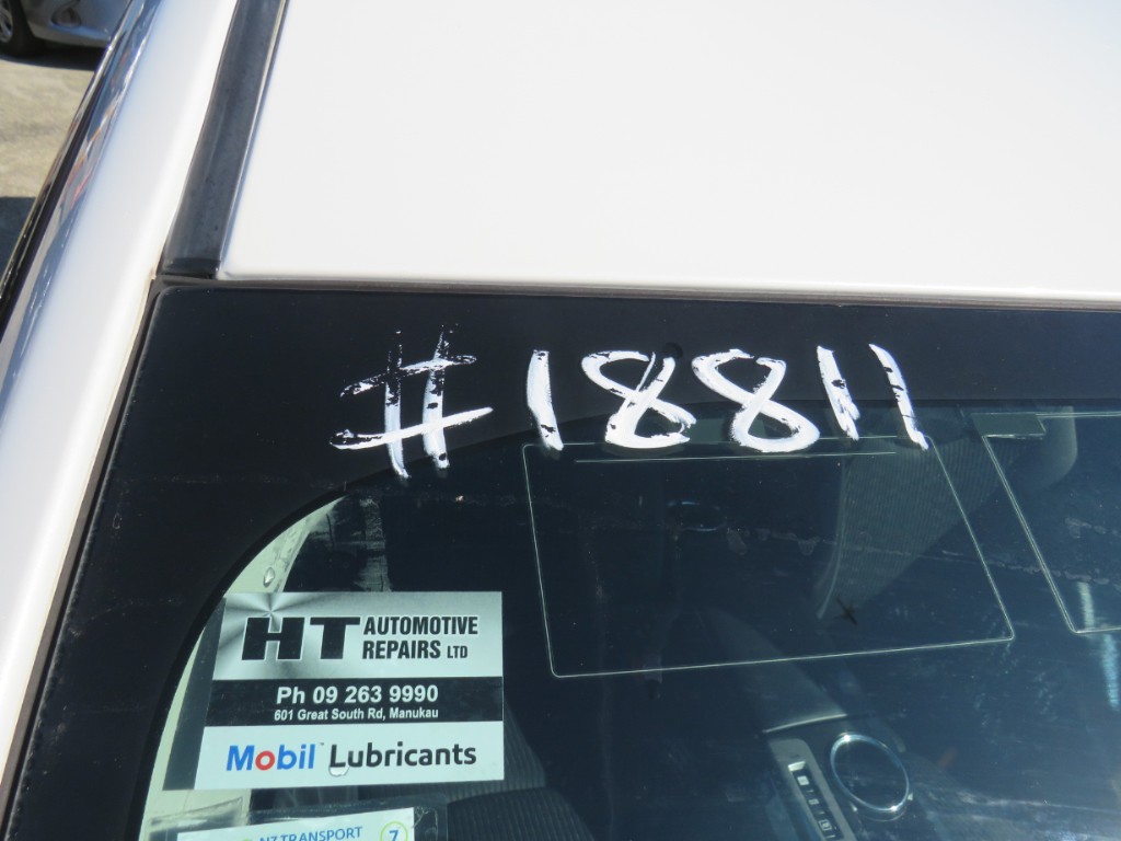 S1881121.jpg