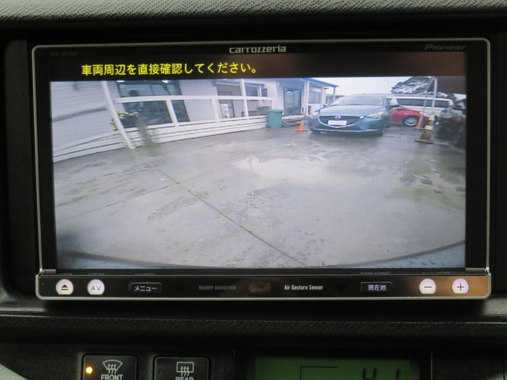 S1881615.jpg