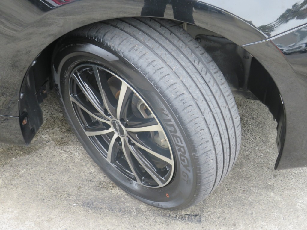 S1885411.jpg