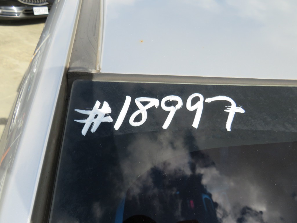 S1899719.jpg
