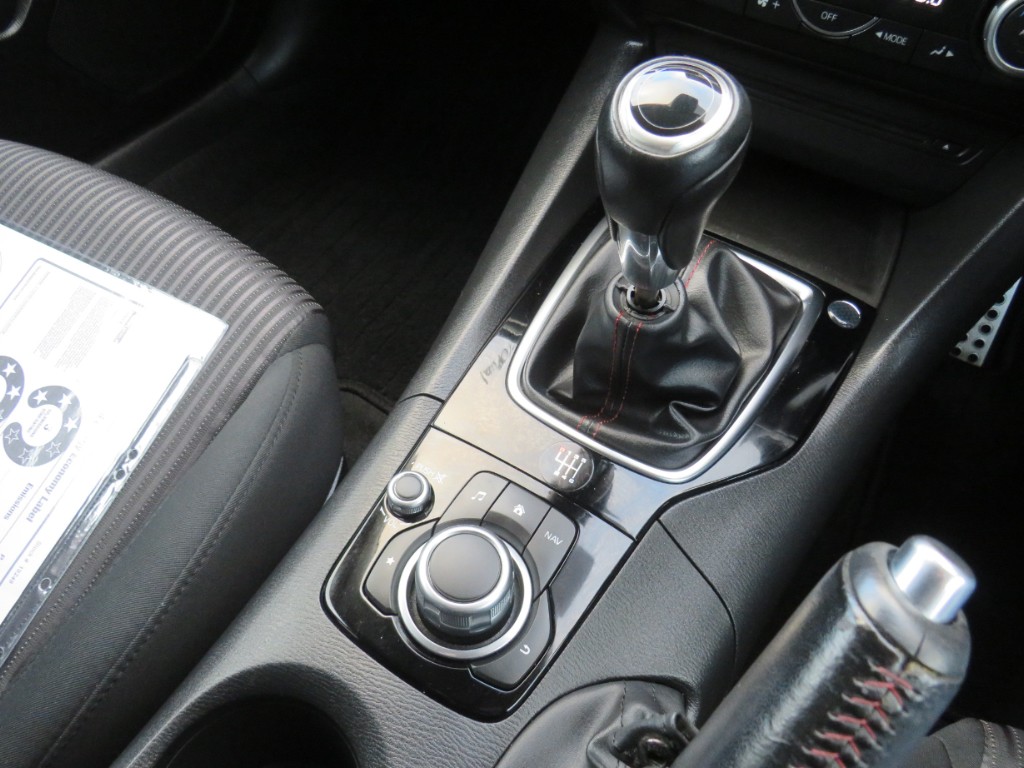 S1924918.jpg