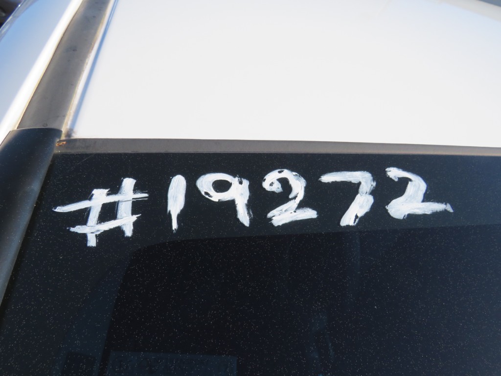 S1927219.jpg