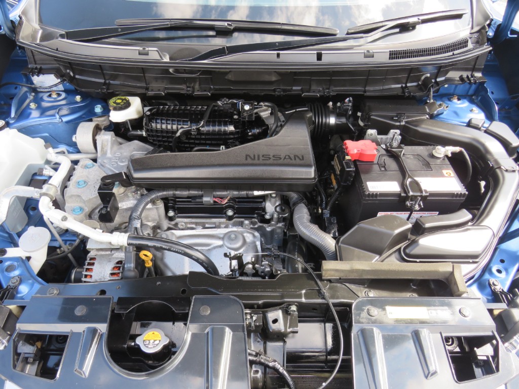 S7074320.jpg