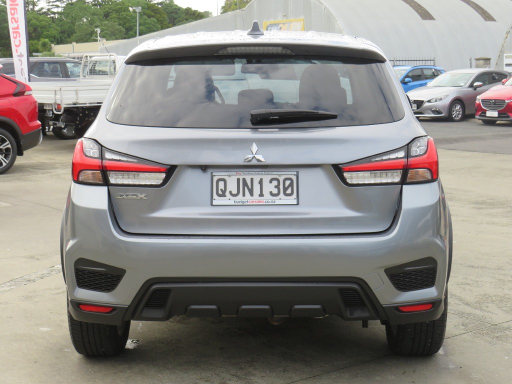 S707607.jpg