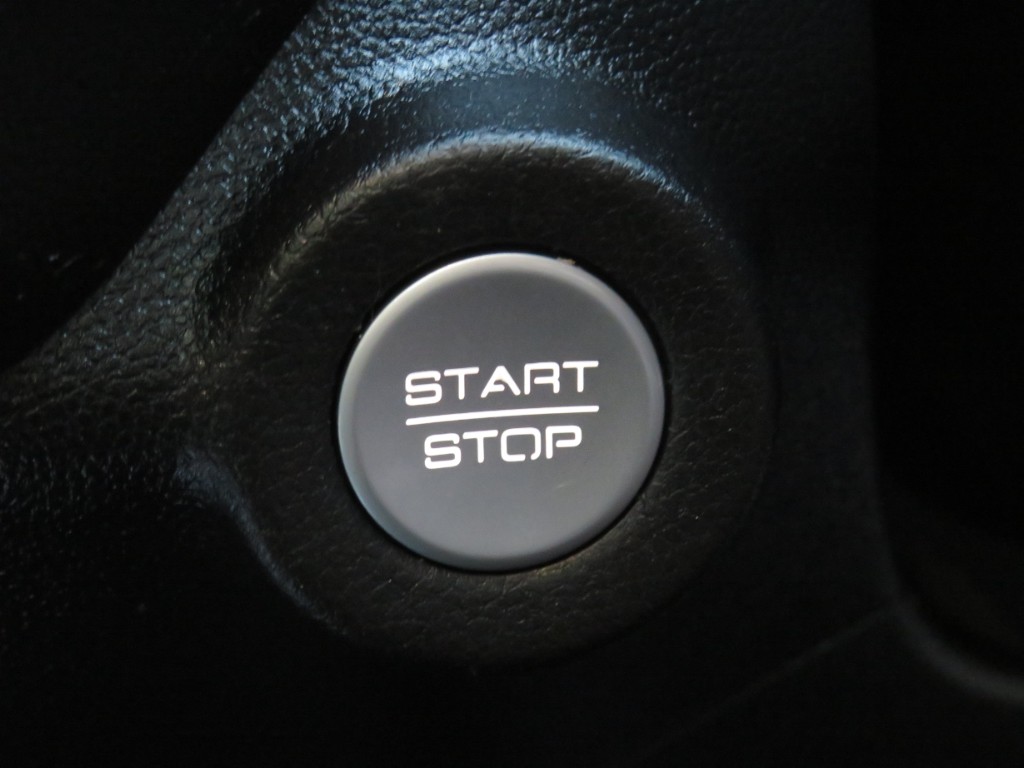 S7077219.jpg