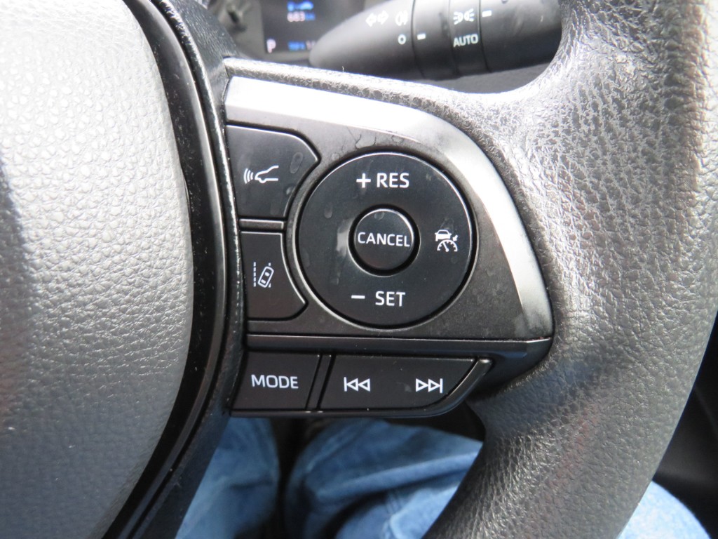 S7078315.jpg