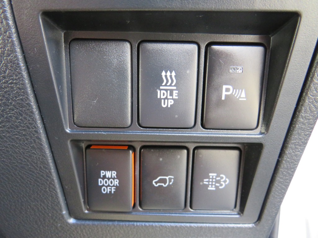 S7080715.jpg
