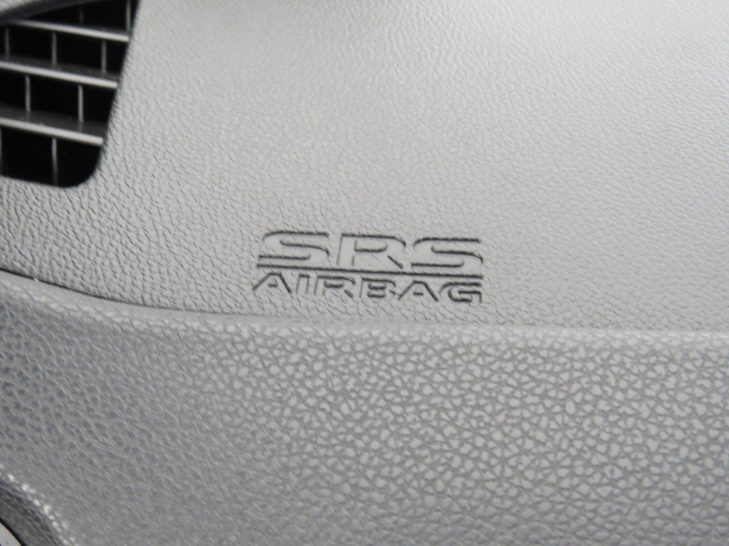 S7081518.jpg