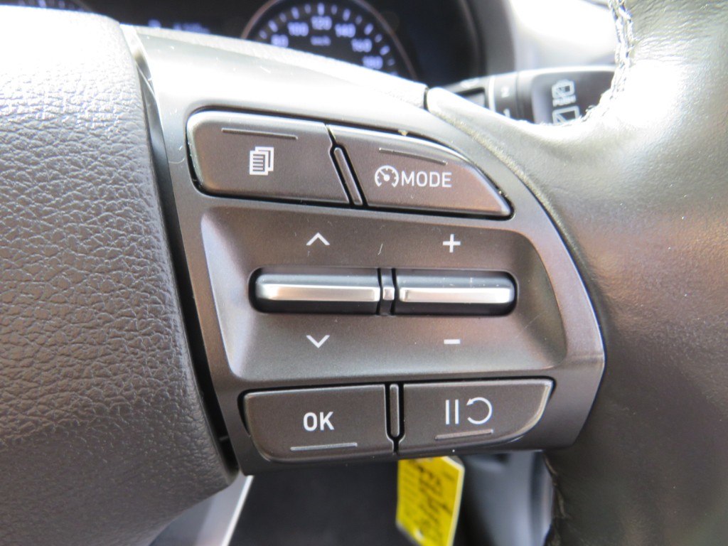 S7088216.jpg