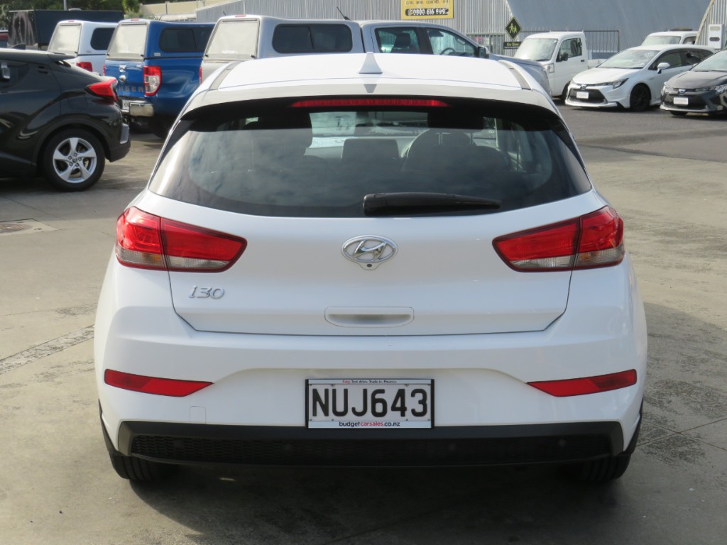 S708827.jpg