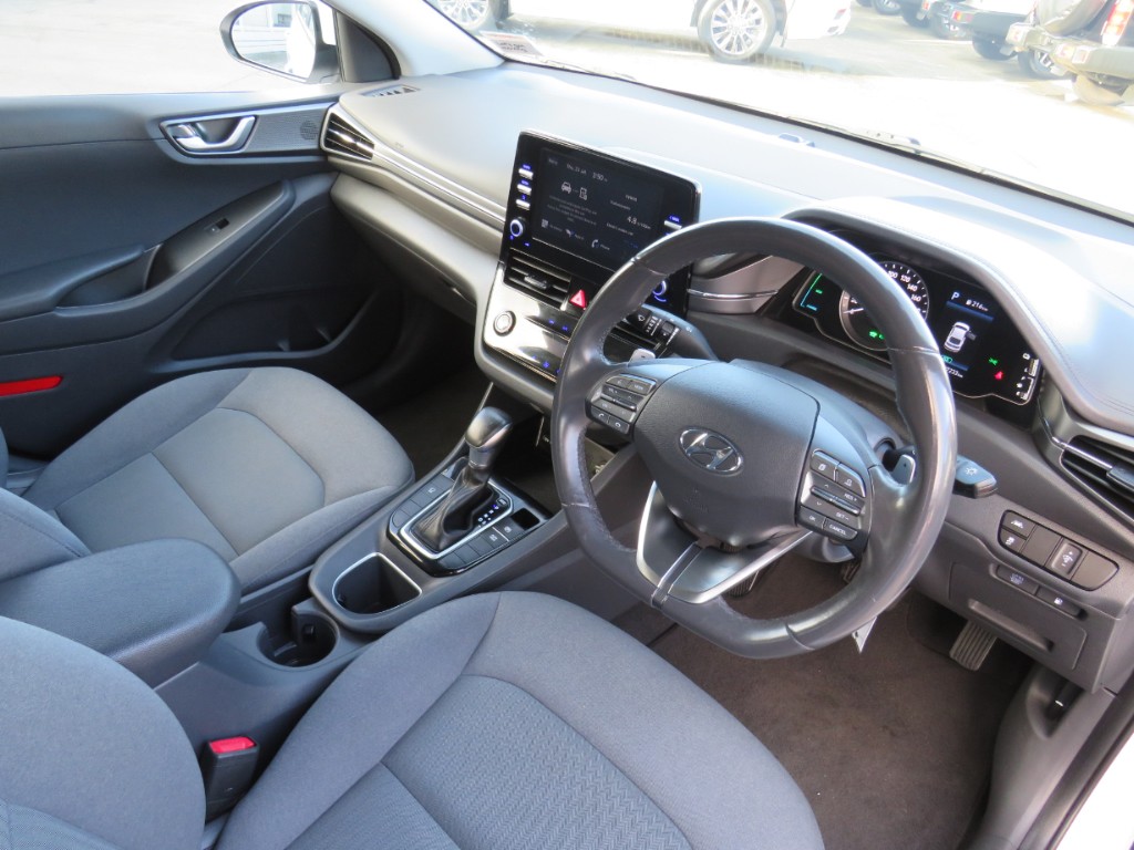 S7103214.jpg