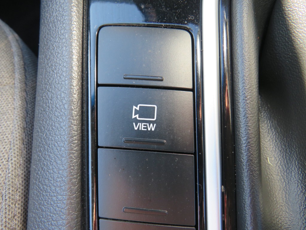 S7103318.jpg