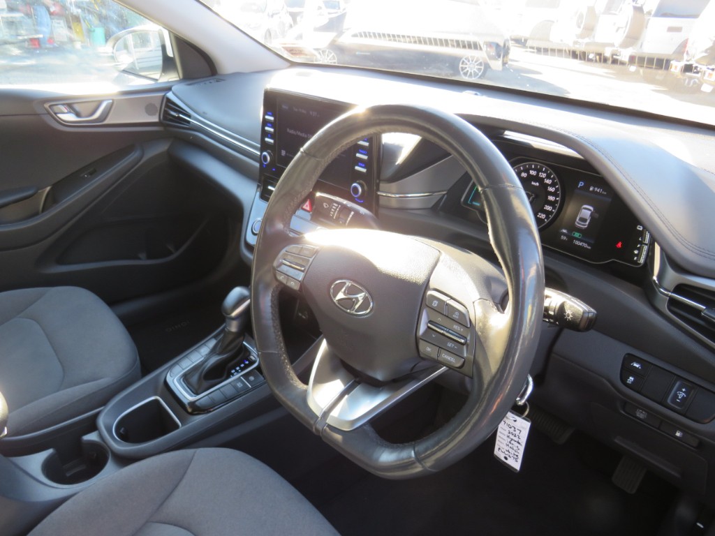 S7103714.jpg