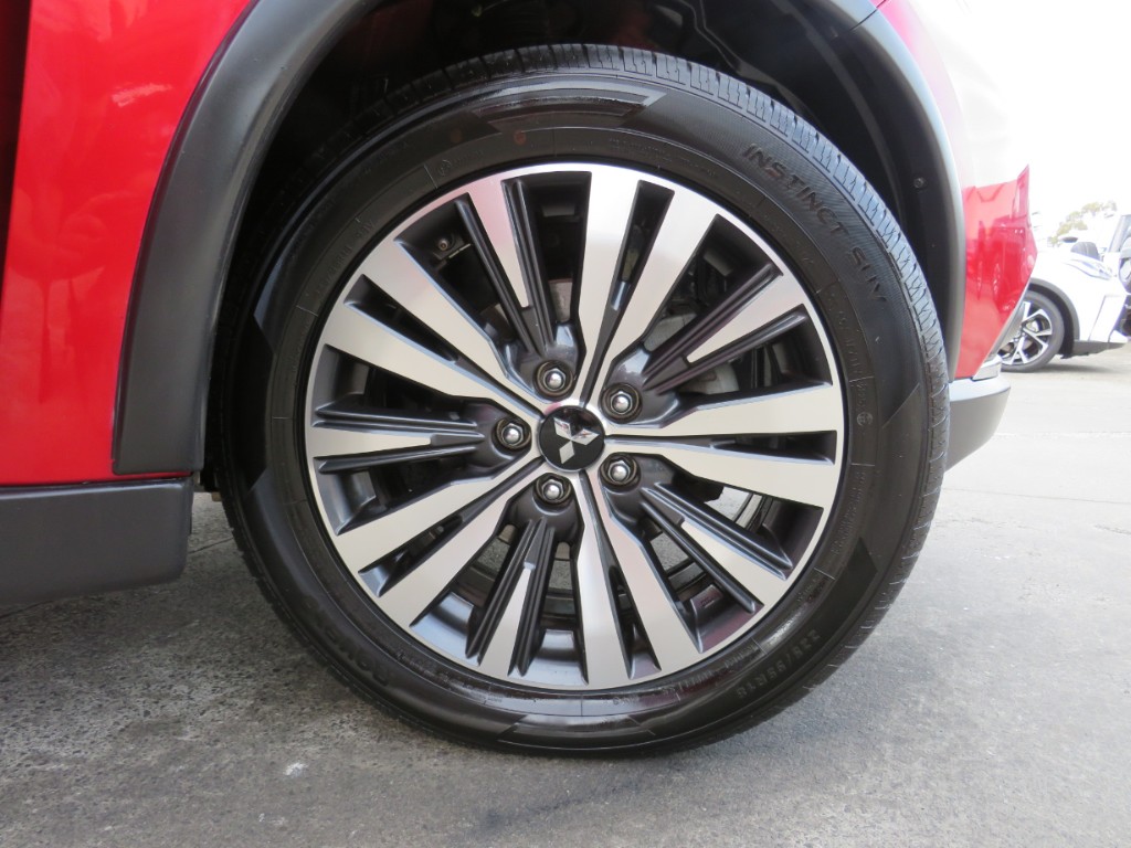 S7103810.jpg