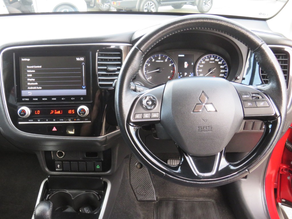 S7103814.jpg