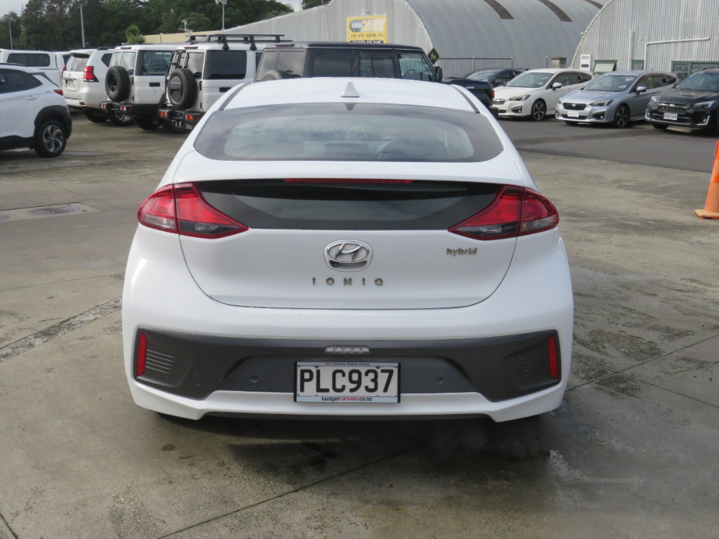 S710647.jpg
