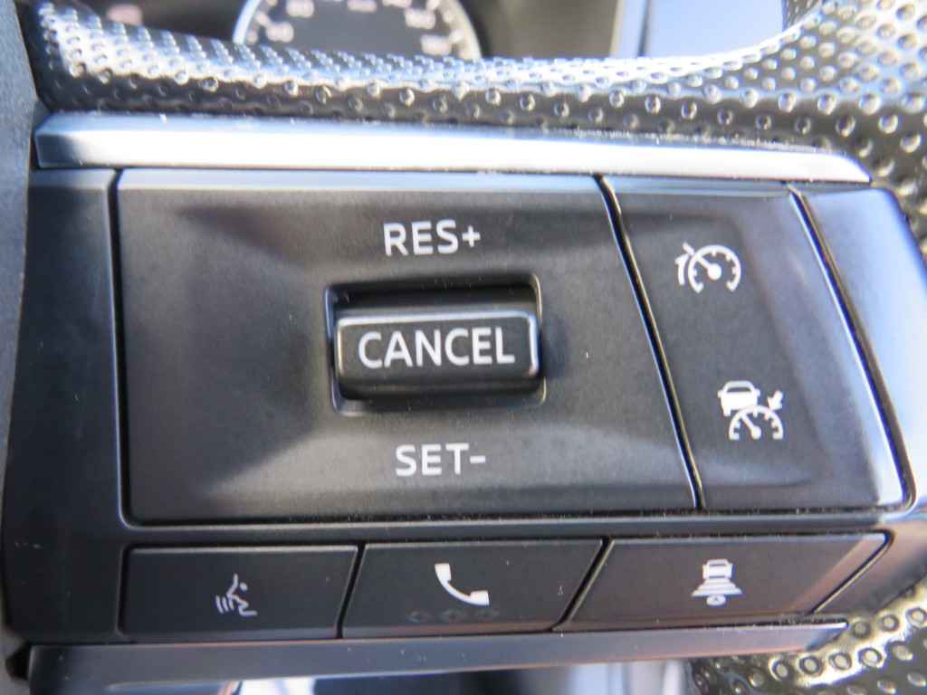 S7107316.jpg