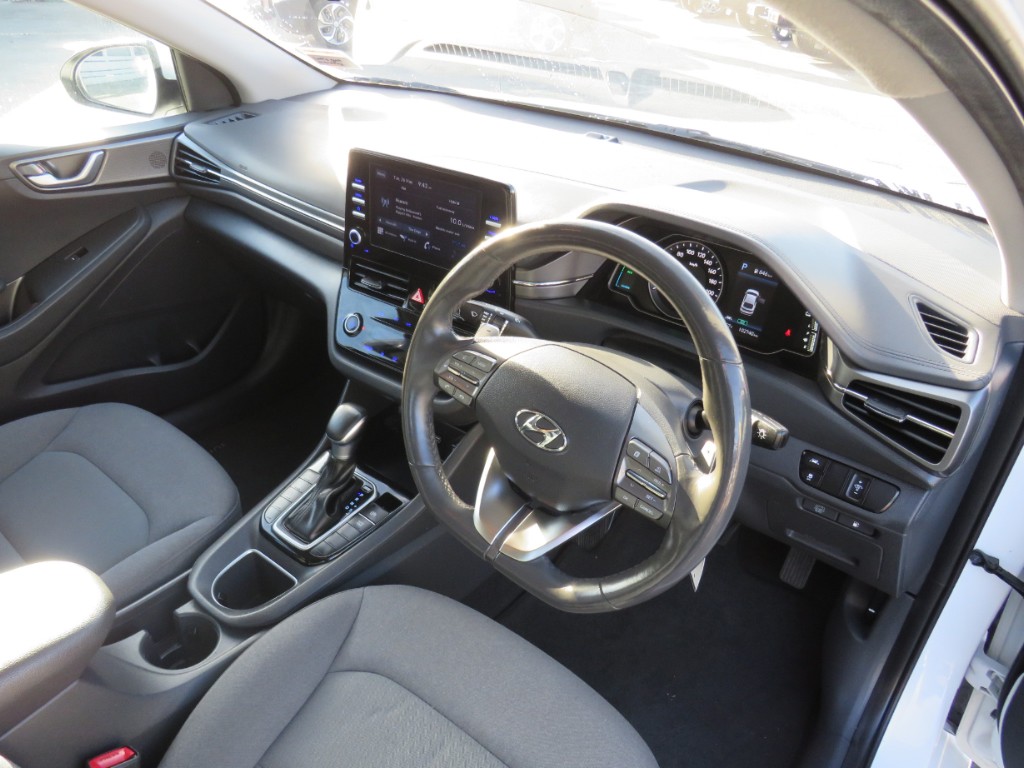 S7109014.jpg