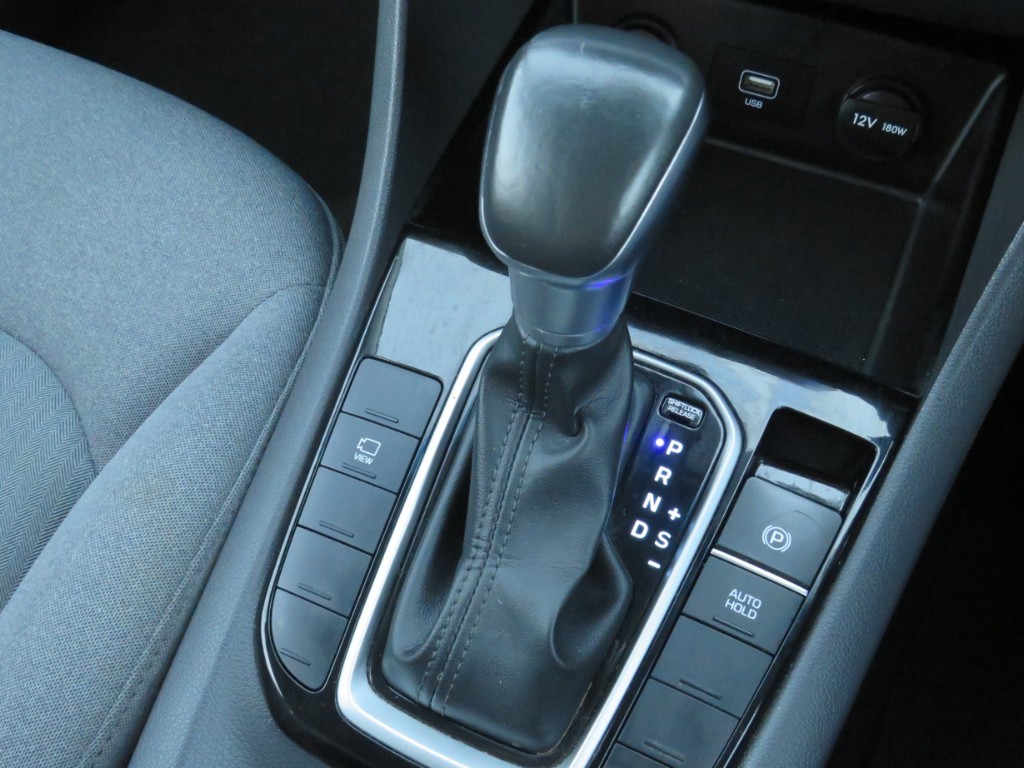 S7109619.jpg