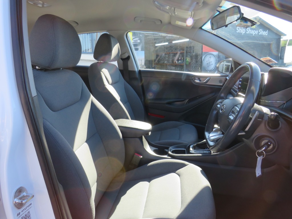S7110313.jpg