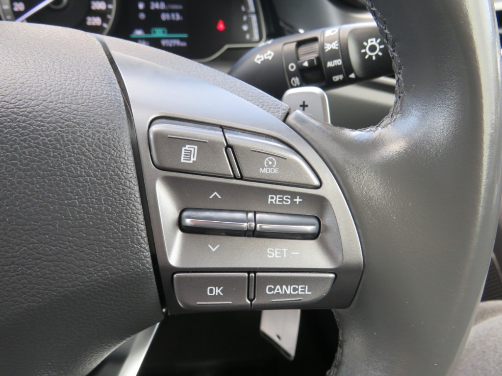 S7111217.jpg