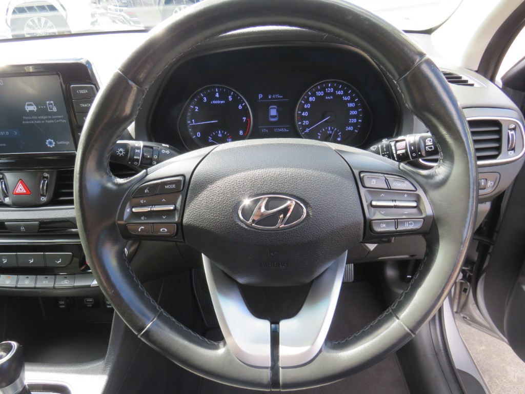S7113513.jpg