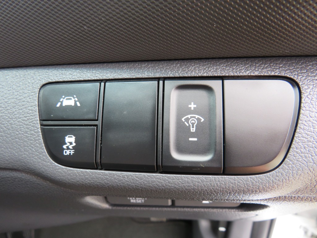 S7114717.jpg