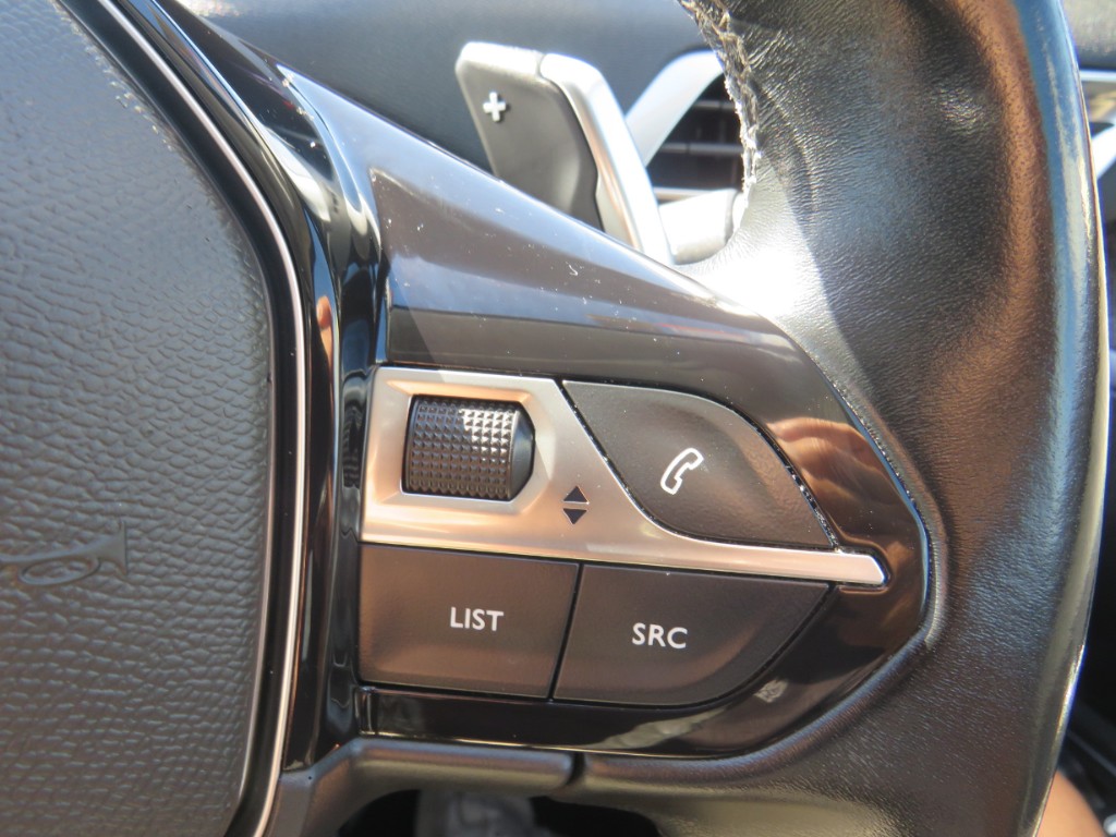 S7116015.jpg