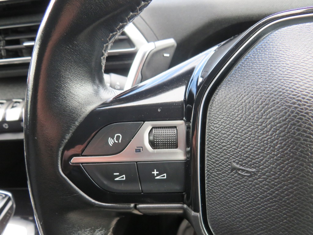 S7116316.jpg