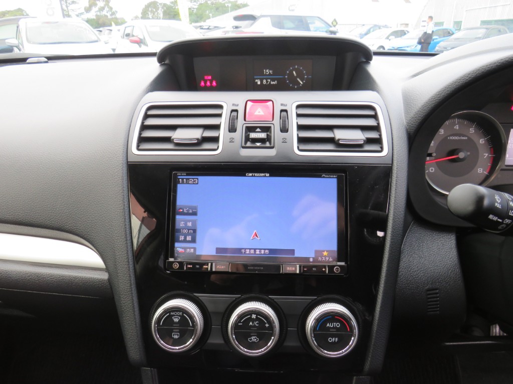 S8001518.jpg