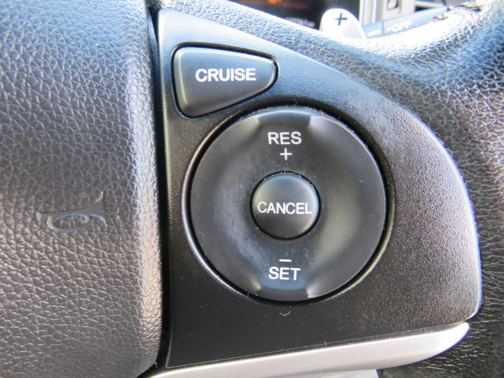 S8012015.jpg