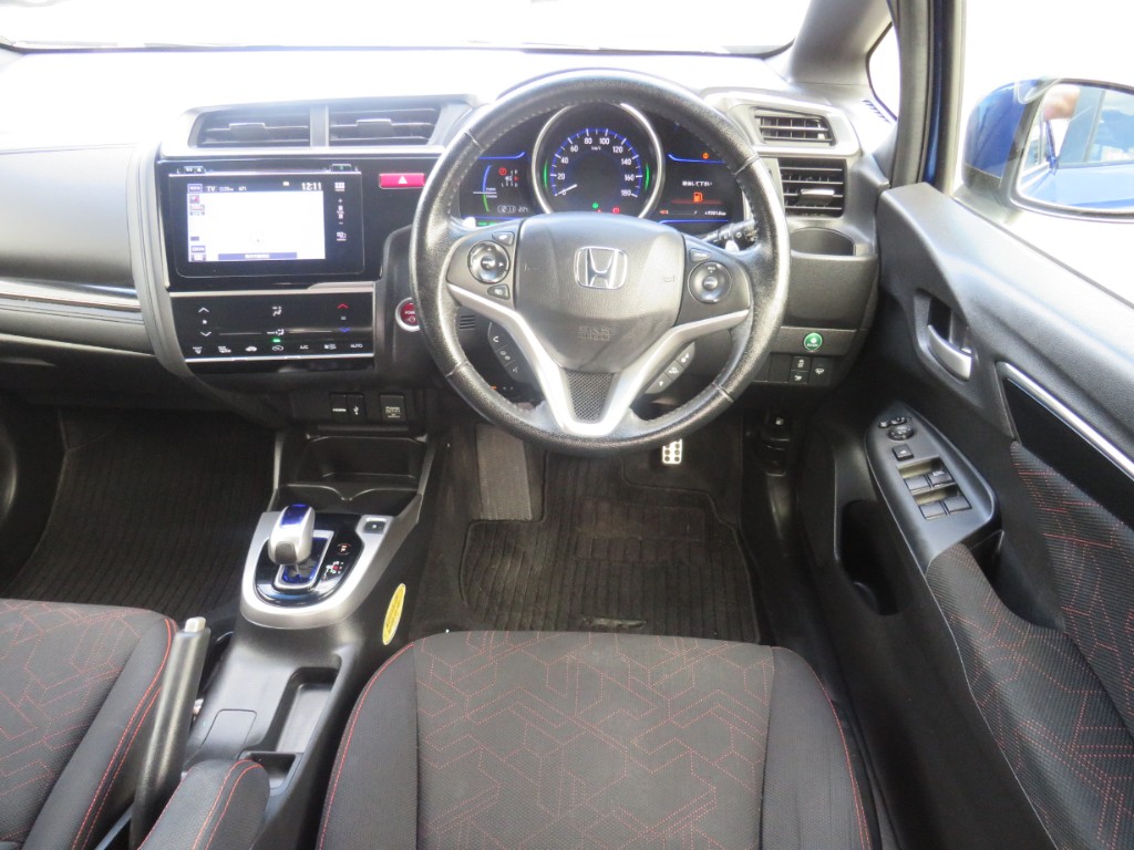 S8012114.jpg