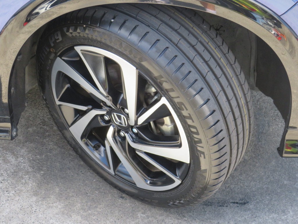 S8012310.jpg