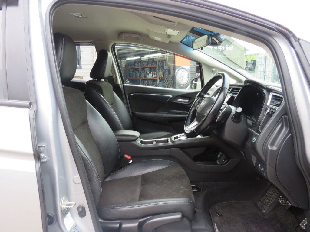 S8013413.jpg