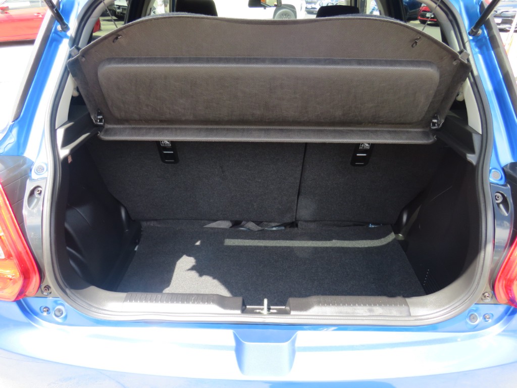 S8014411.jpg