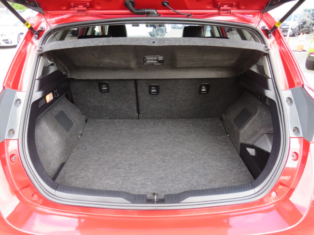 S8014511.jpg