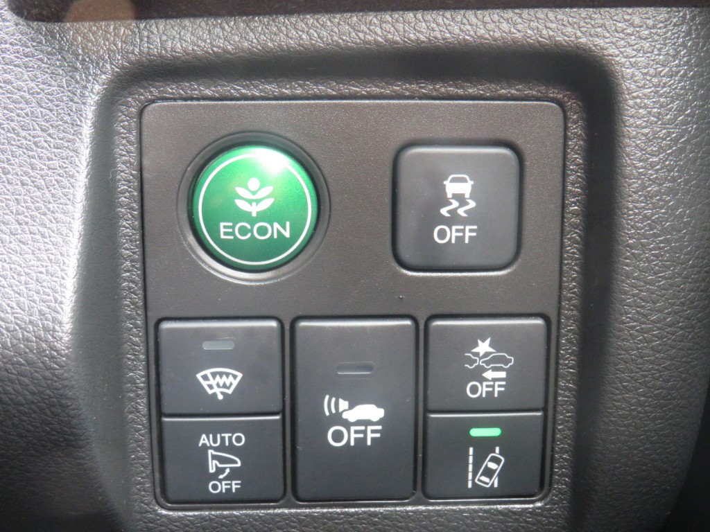 S8016715.jpg