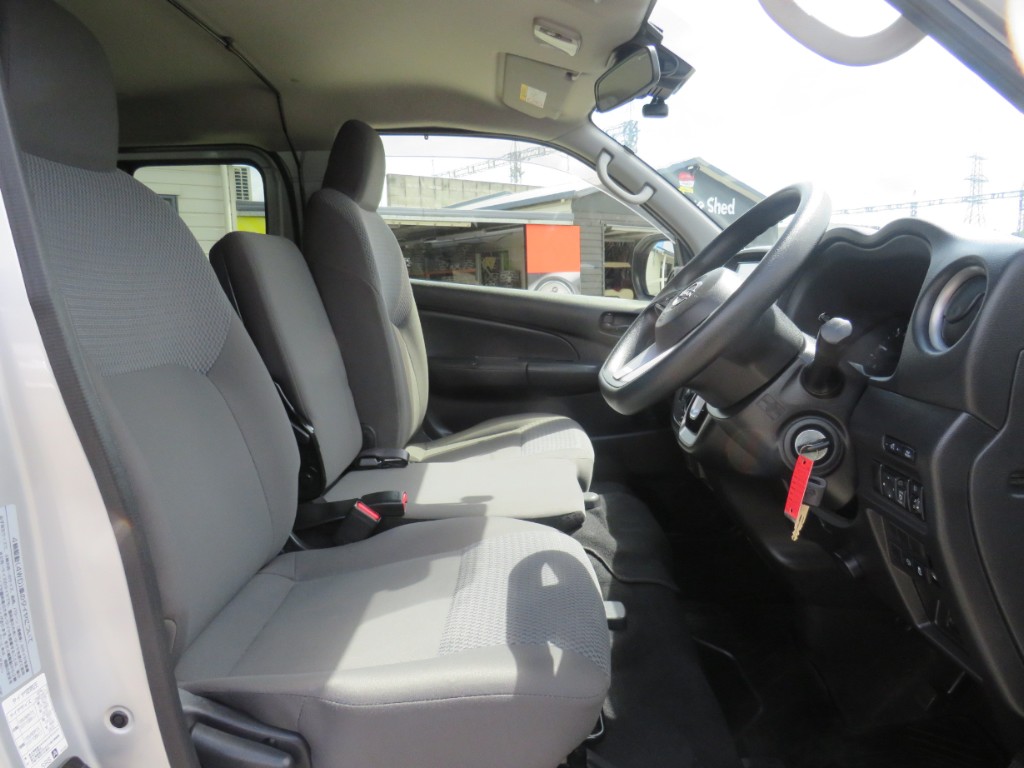 S8017513.jpg