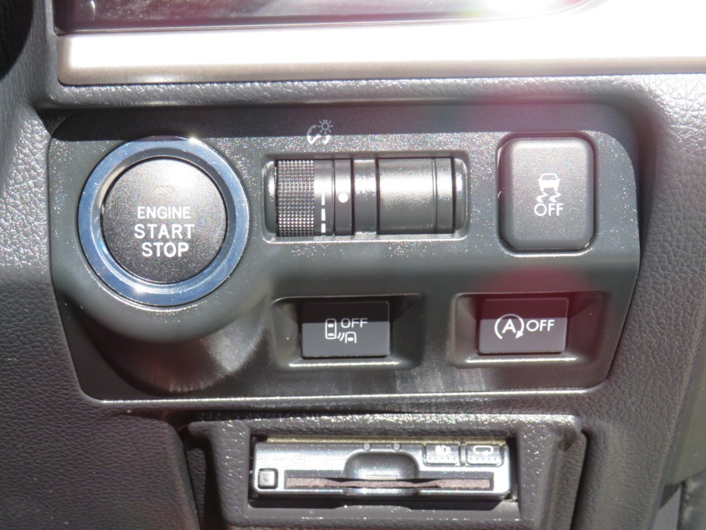 S8018415.jpg