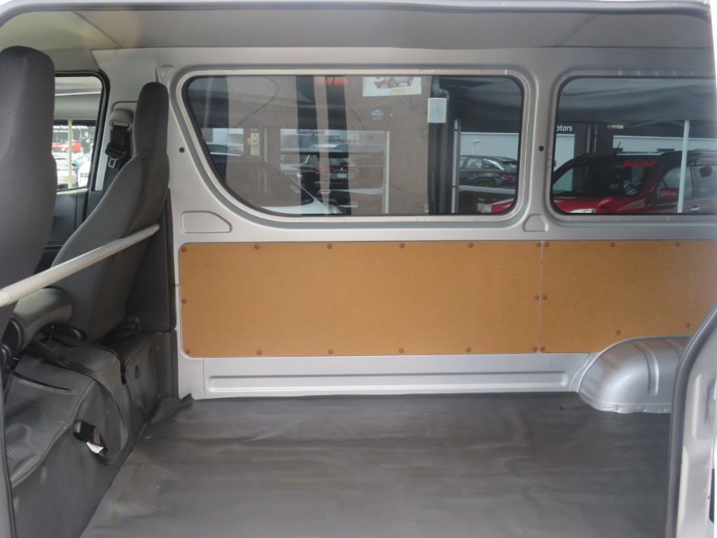 S8020012.jpg