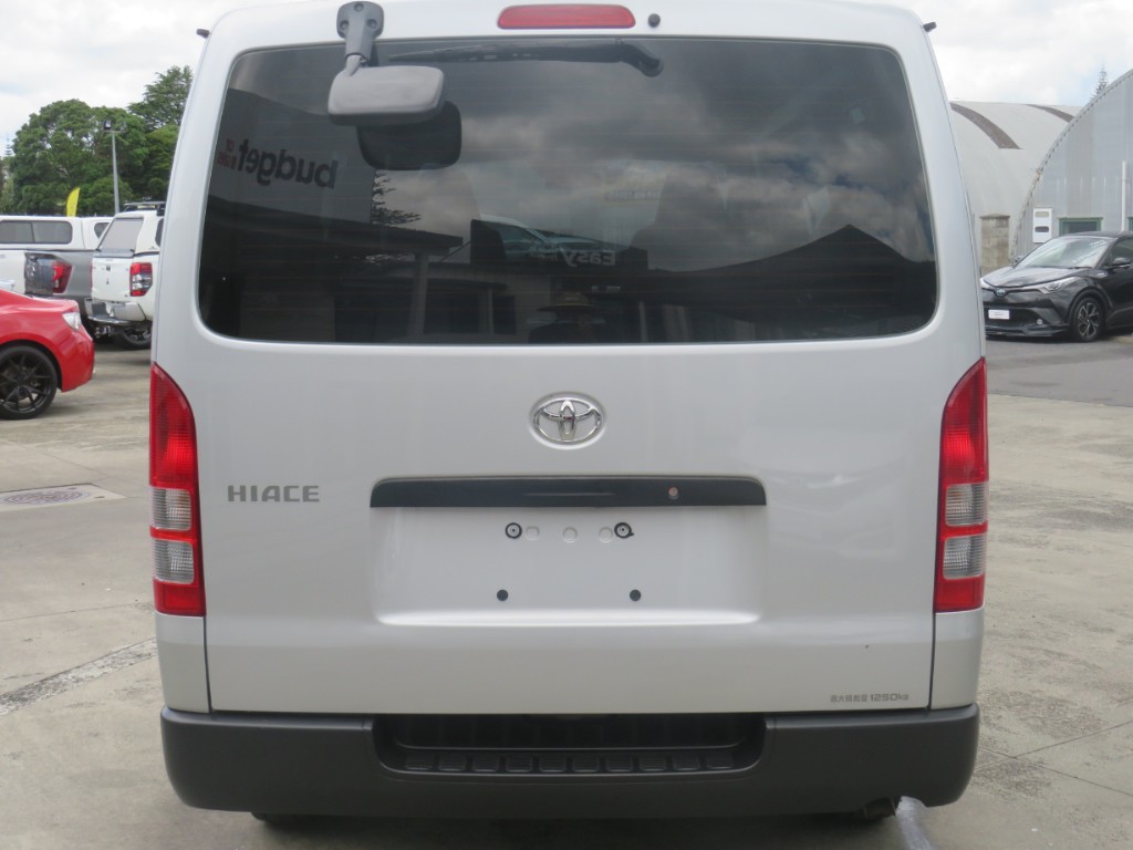 S802007.jpg