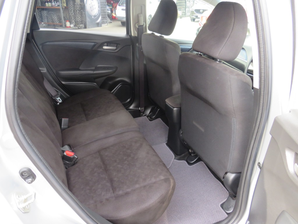 S8021211.jpg