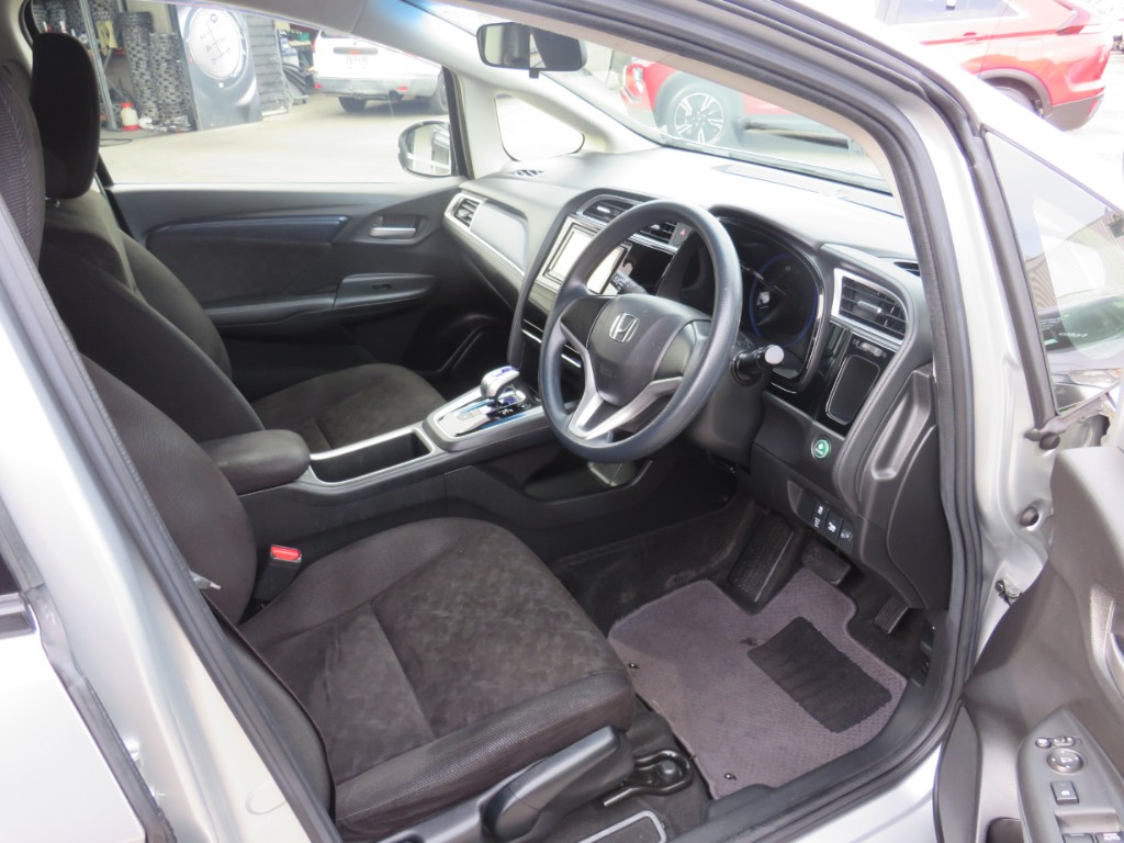 S8021212.jpg