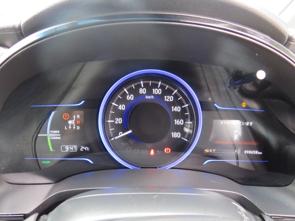 S8021214.jpg
