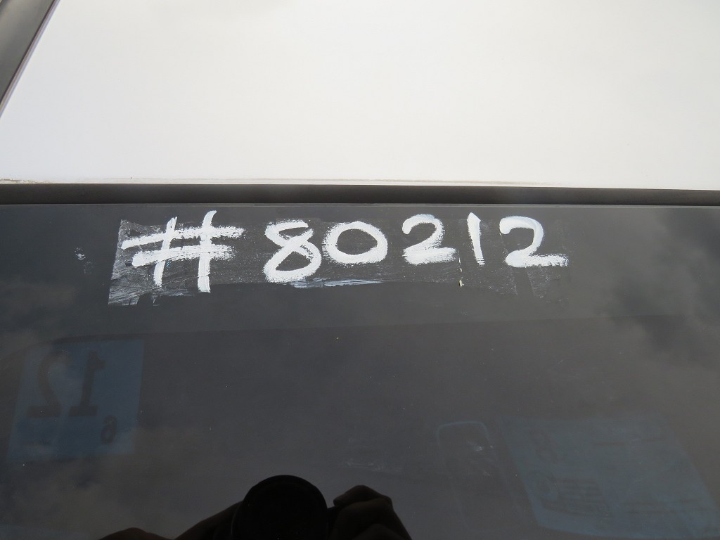 S8021221.jpg