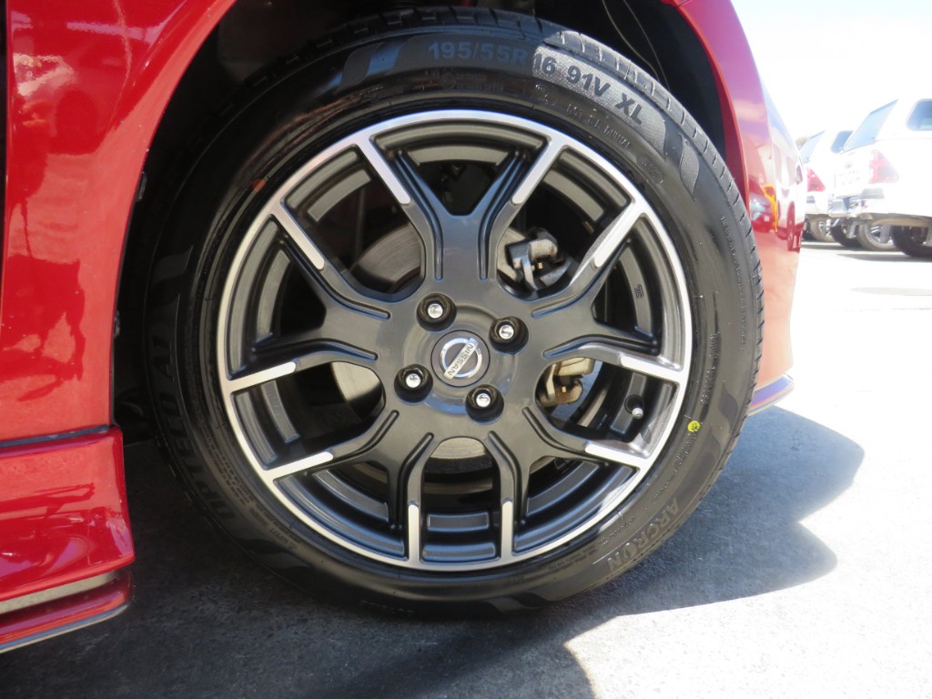 S8022610.jpg